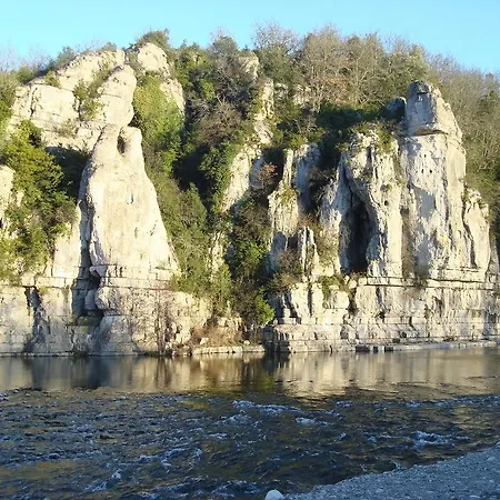 Couette-café Gites La Mesange 3*