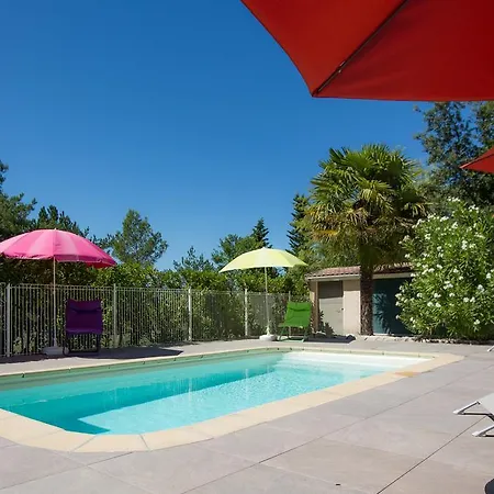 Couette-café Gites La Mesange 3*