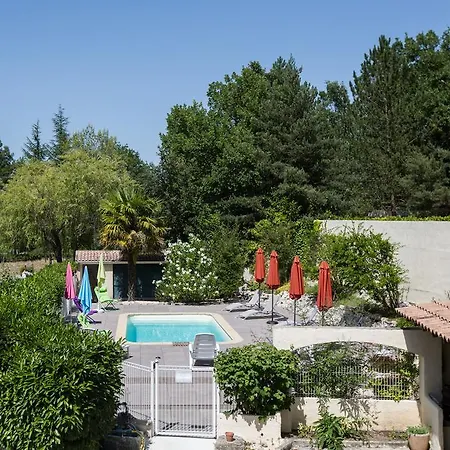 Gites La Mesange 3* Grospierres