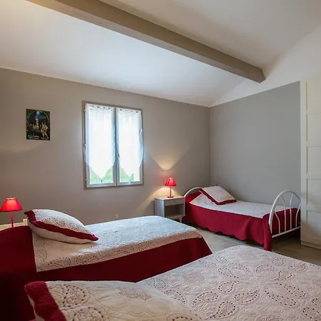 Gites La Mesange 3* Grospierres